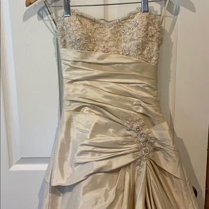 Maggie Sottero ‘Coco’ wedding gown